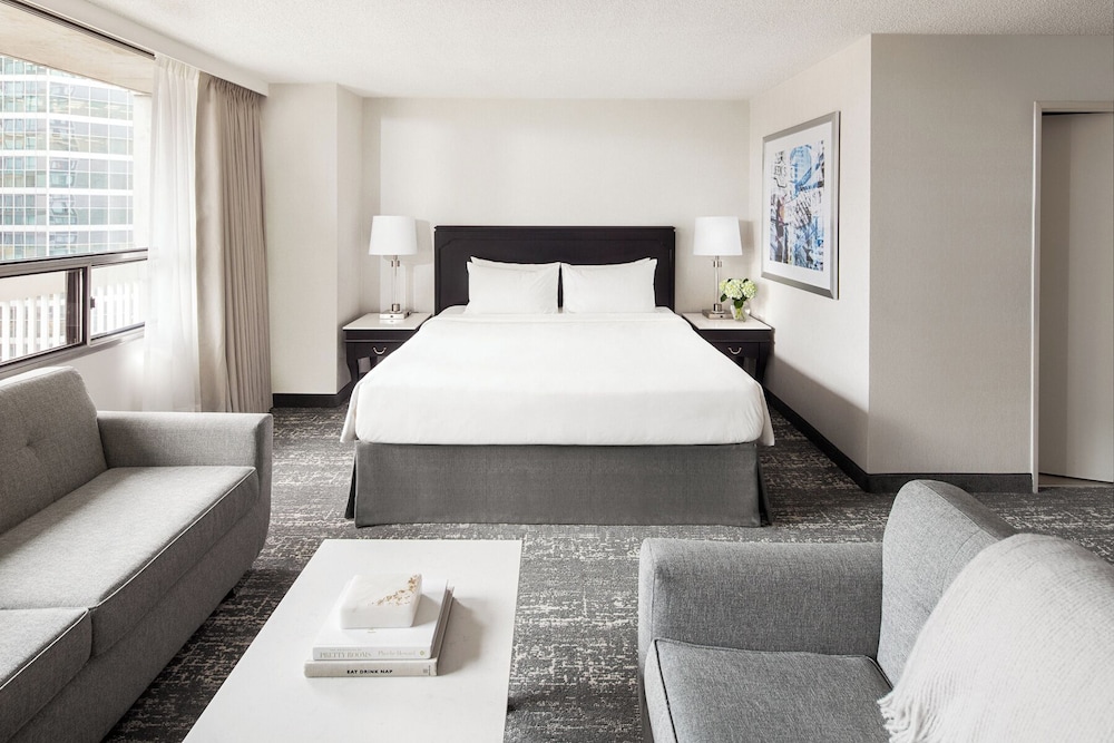 Image of Chelsea Hotel, Toronto