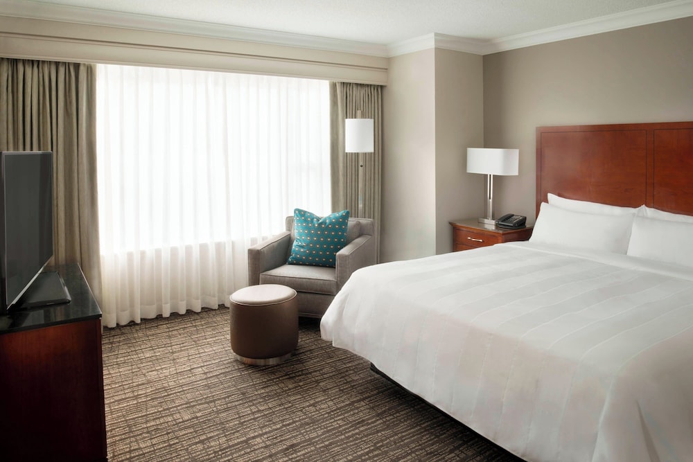 Image of Marriott Downtown at CF Toronto Eaton Centre