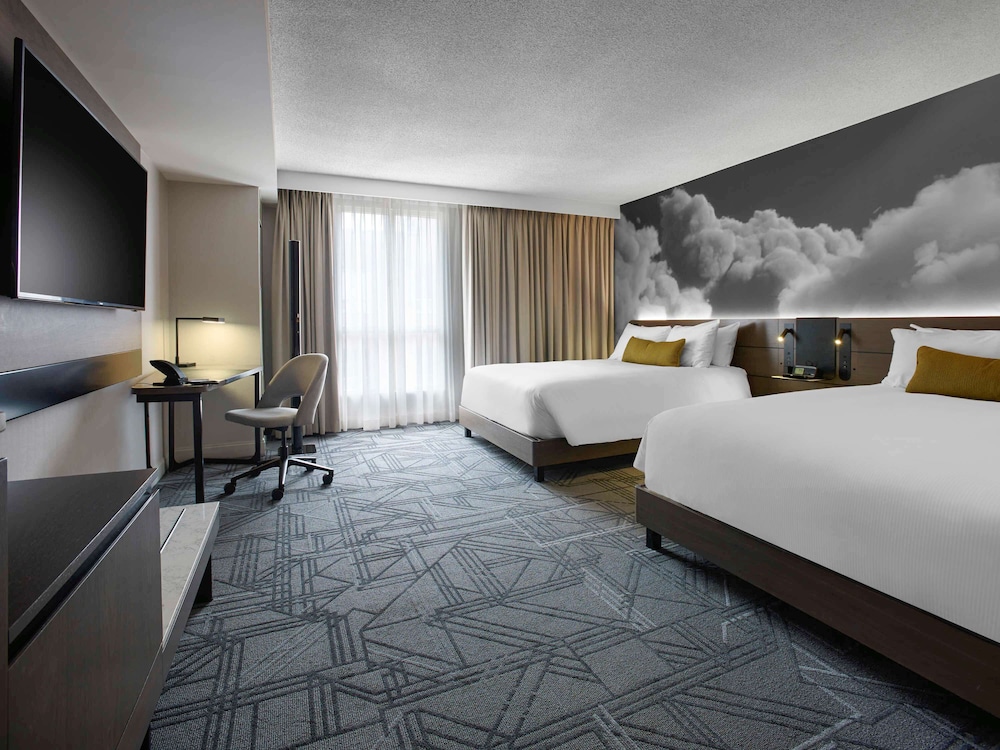 Image of Novotel Toronto Centre