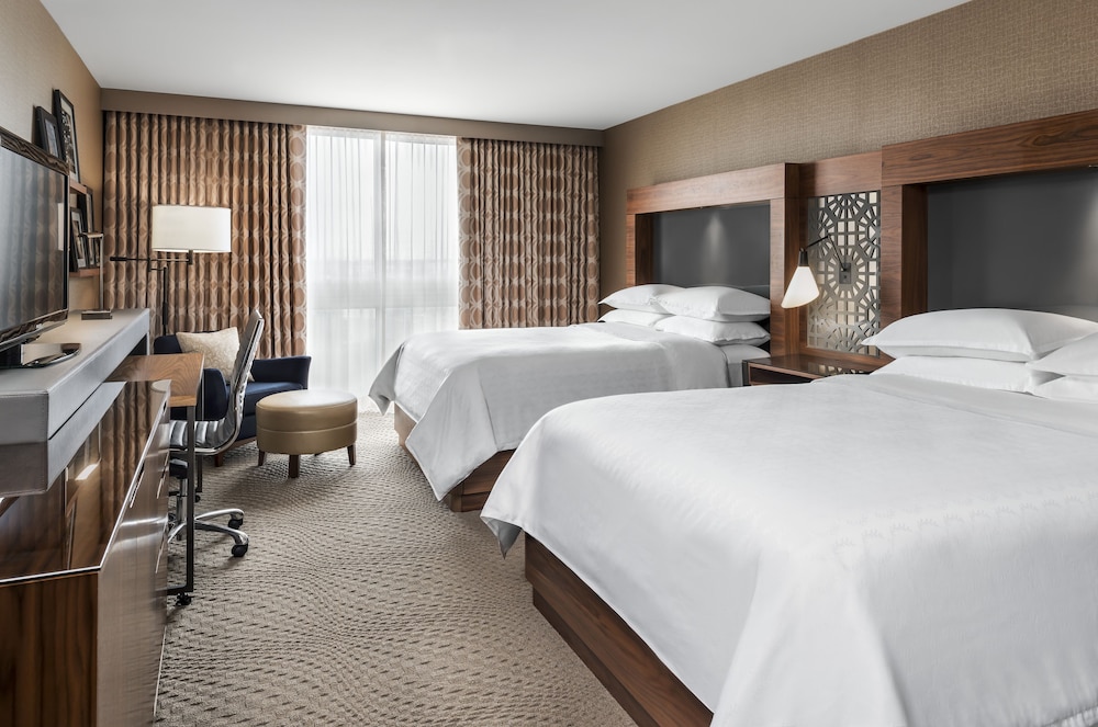 Image of Sheraton Toronto Airport Hotel & Conference Centre