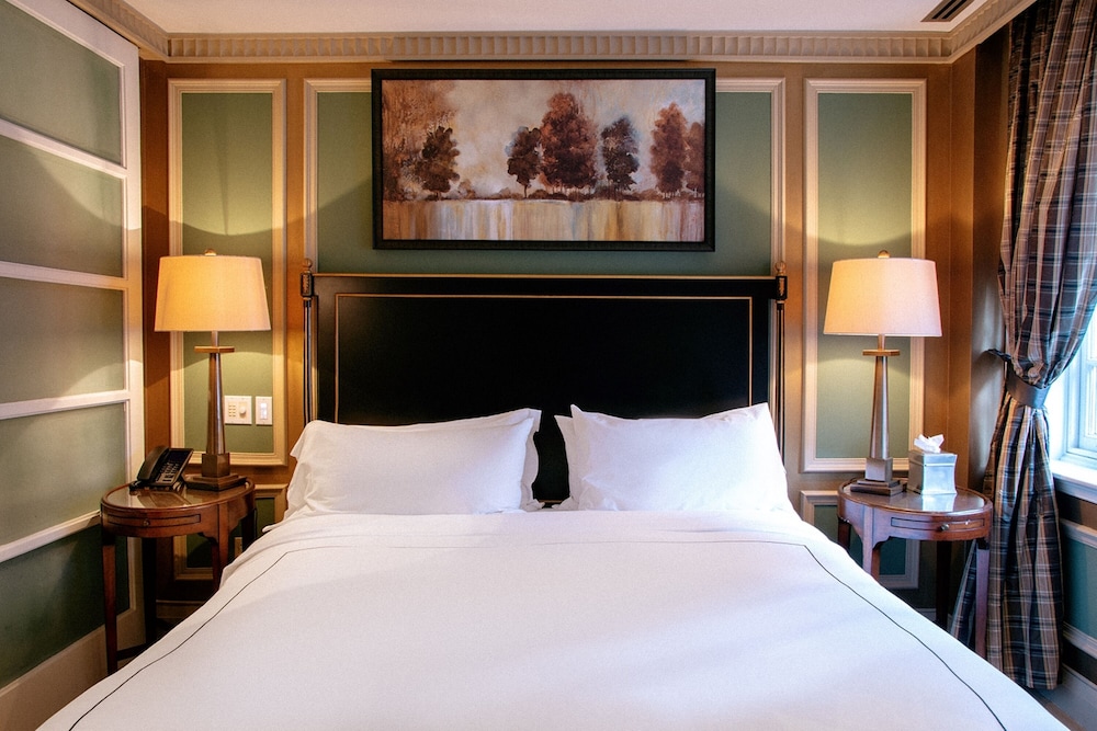Image of Windsor Arms Hotel