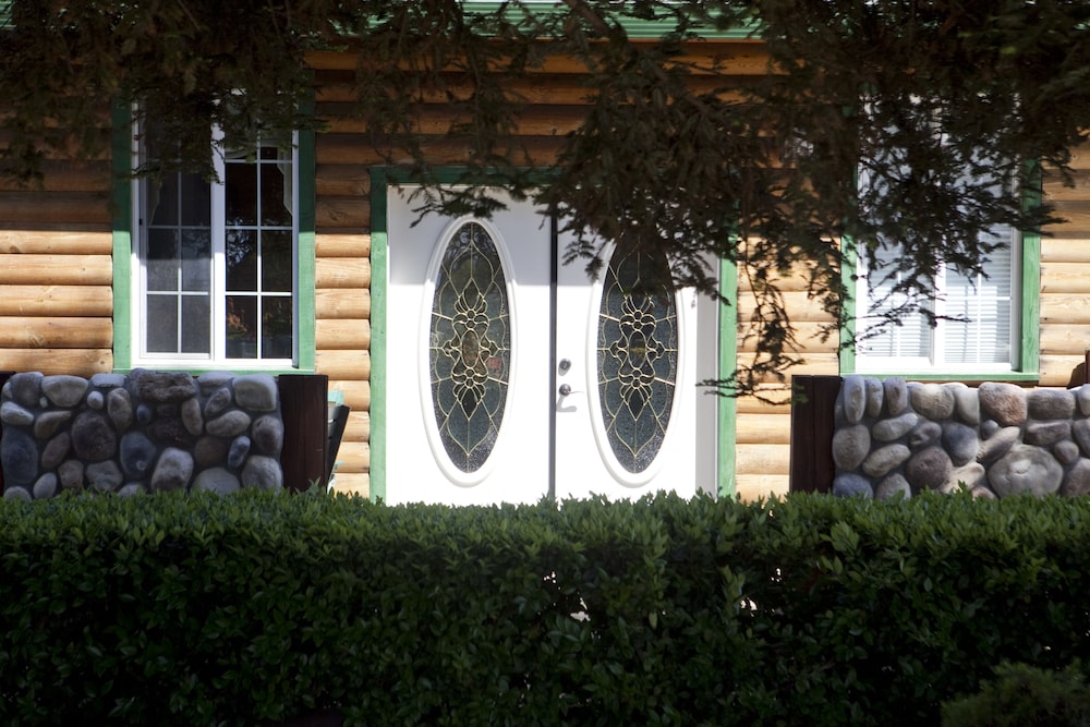Image of The Purple Orchid Wine Country Resort & Spa