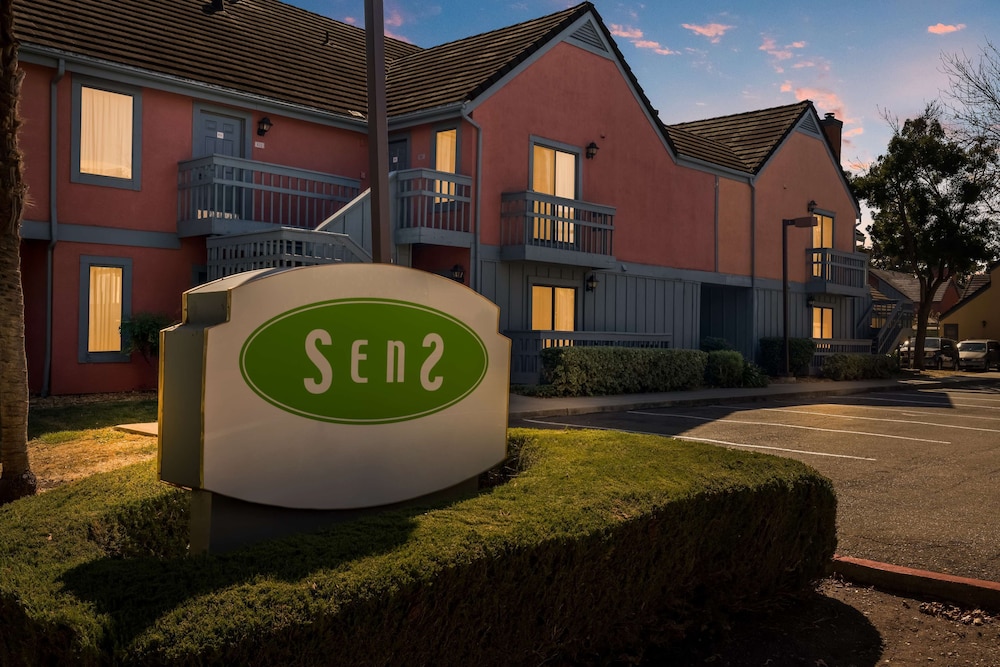 Image of SenS Suites Livermore, SureStay Collection by Best Western