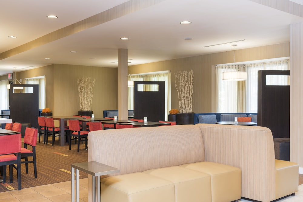 Image of Courtyard by Marriott Livermore