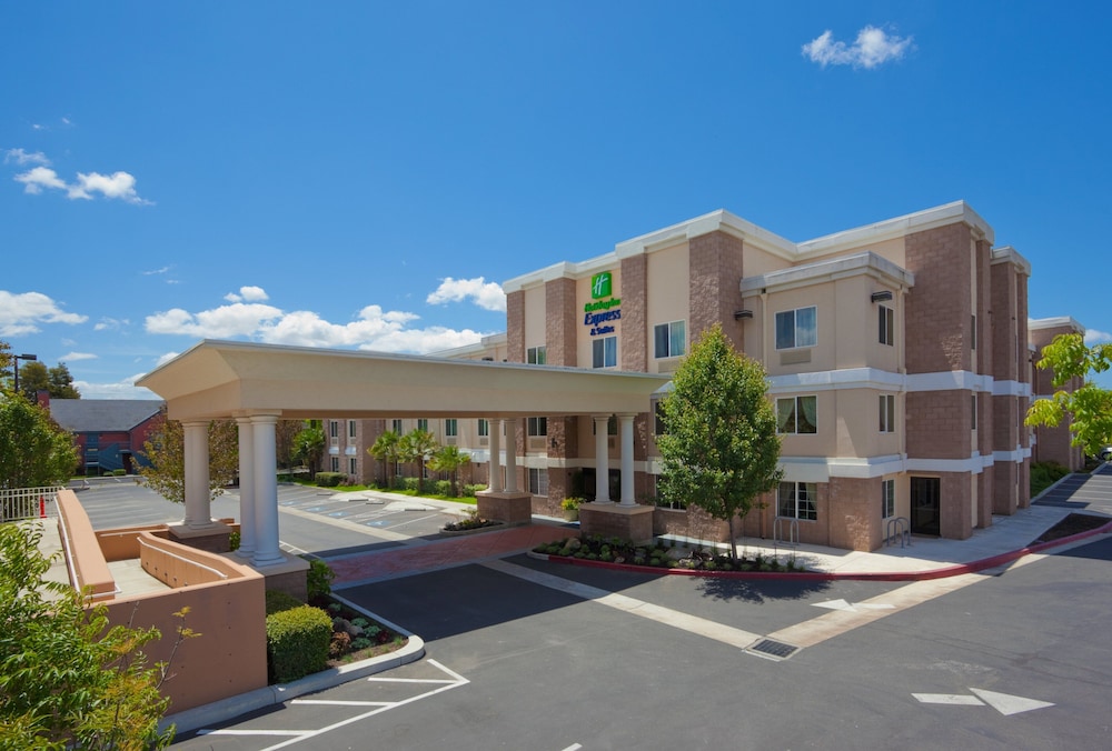Image of Holiday Inn Express Hotel & Suites Livermore, an IHG Hotel