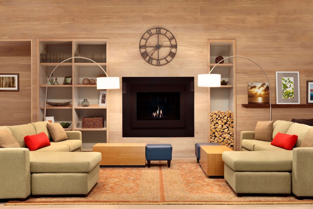 Image of Country Inn & Suites by Radisson, Roseville, MN