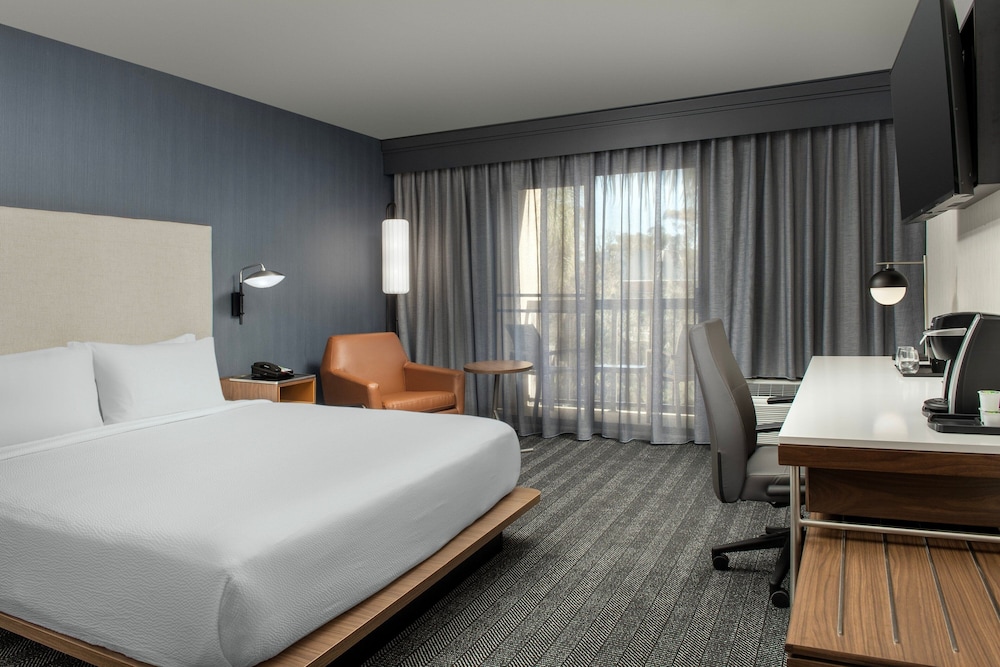 Image of Courtyard by Marriott San Diego Carlsbad
