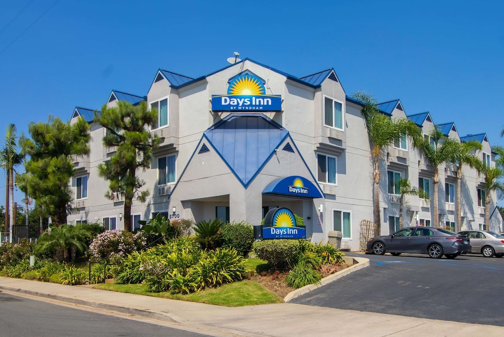 Image of Days Inn by Wyndham Carlsbad