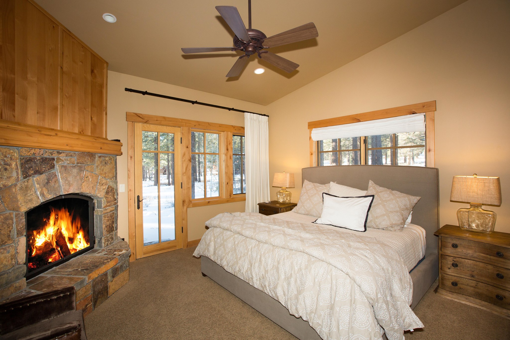 Image of Truckee Treasure at Gray's Crossing
