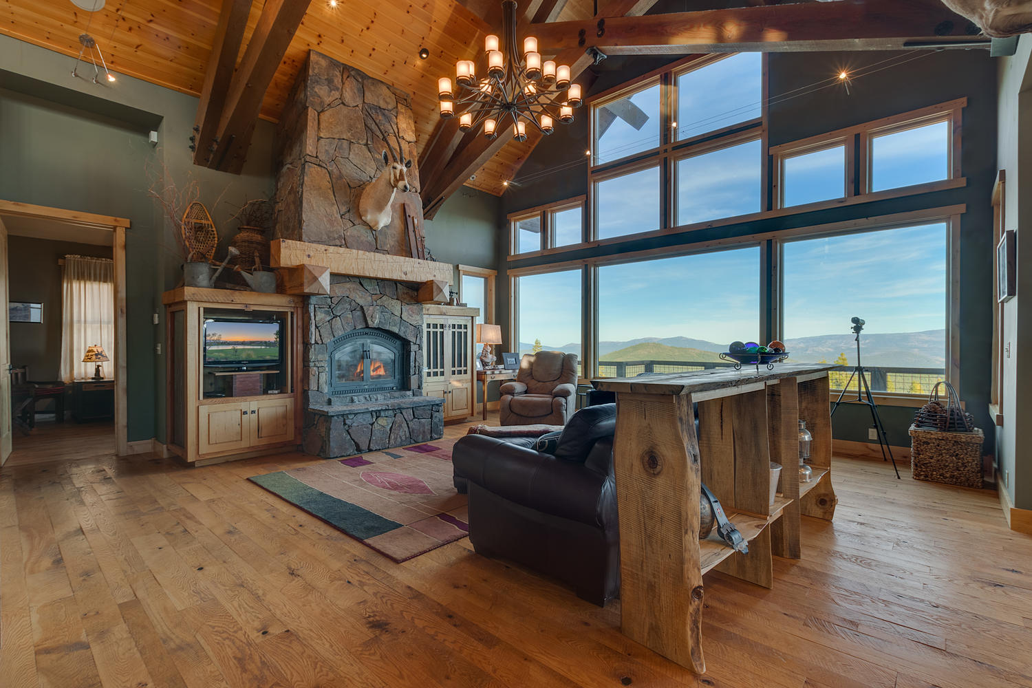 Image of Grand Vista Lodge at Tahoe Donner