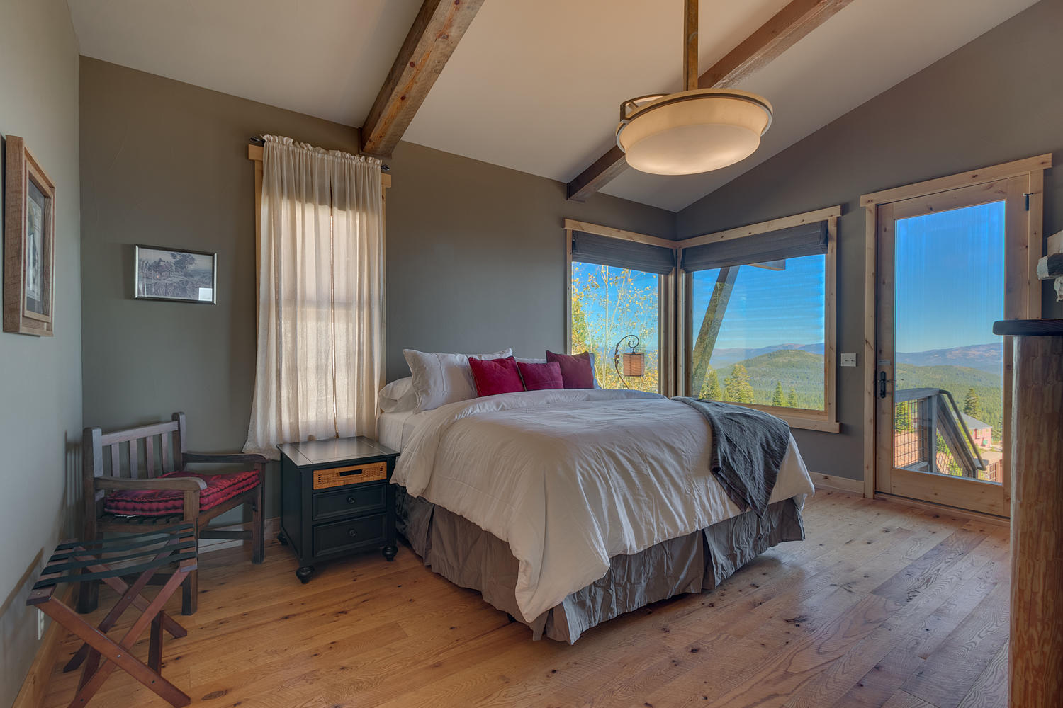 Image of Grand Vista Lodge at Tahoe Donner