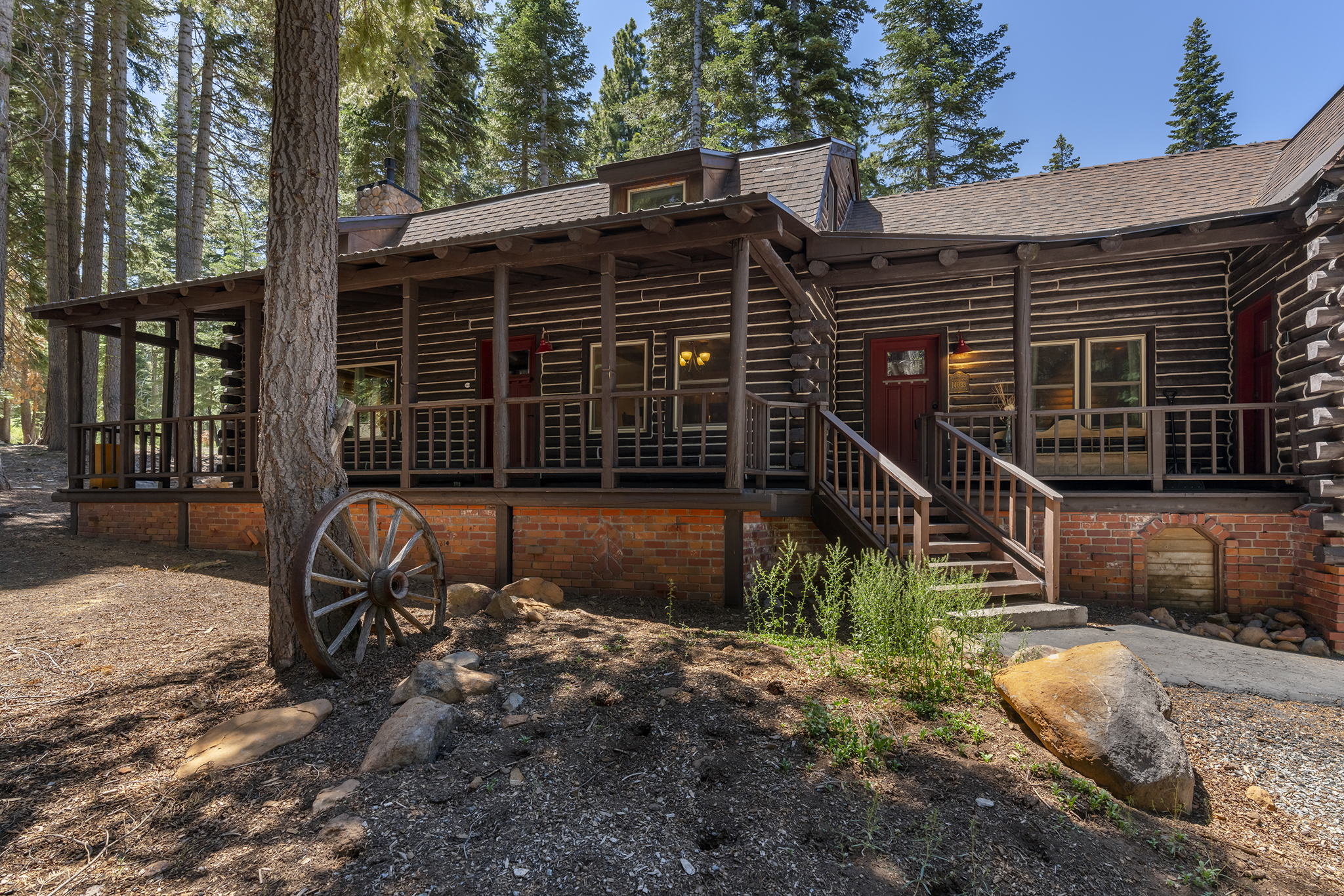 Image of Tahoe Donner Log Cabin with Private Hot Tub