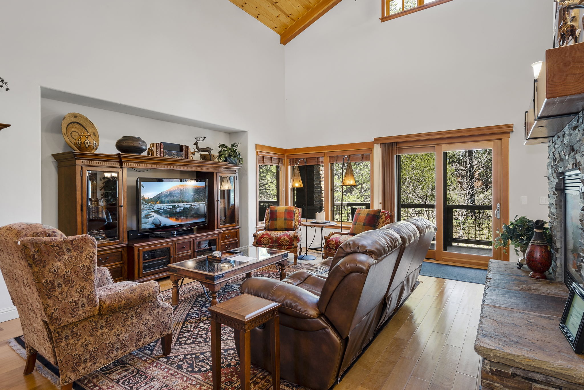 Image of Pinyon Creek Upscale Vacation Retreat