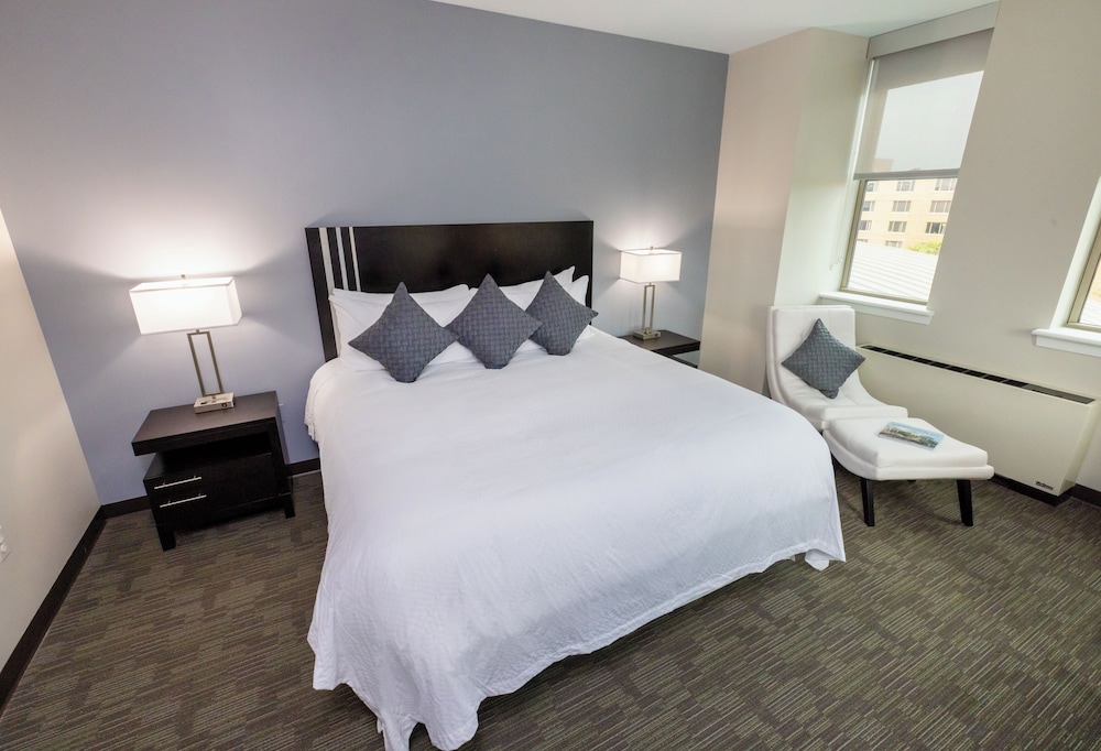 Image of Kellogg Conference Hotel at Gallaudet University