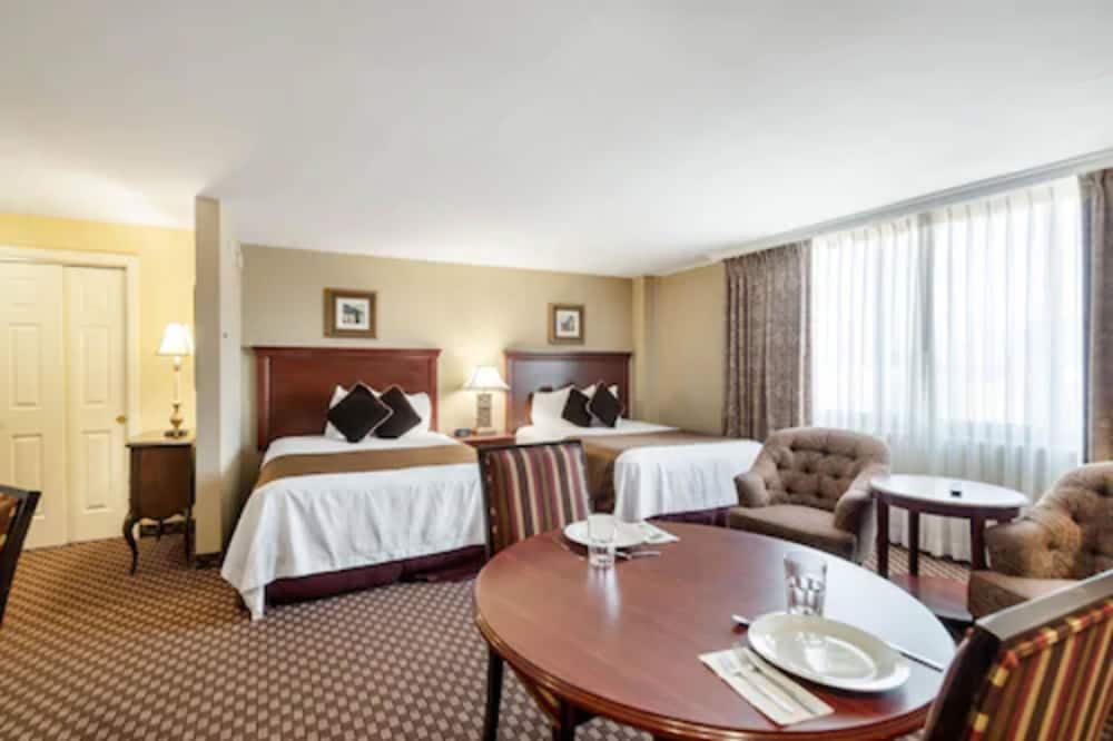 Image of Arlington Court Suites, a Clarion Collection Hotel