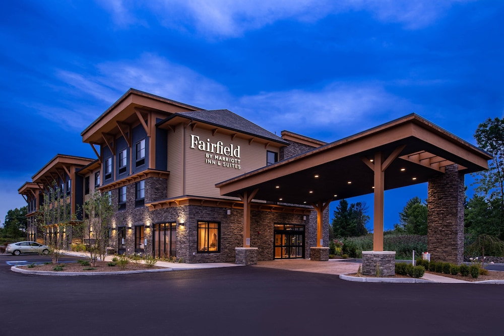 Image of Fairfield Inn & Suites by Marriott Canton