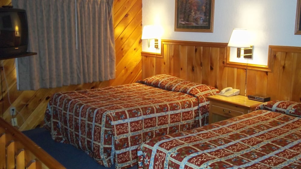 Image of Stone Fence Lodging