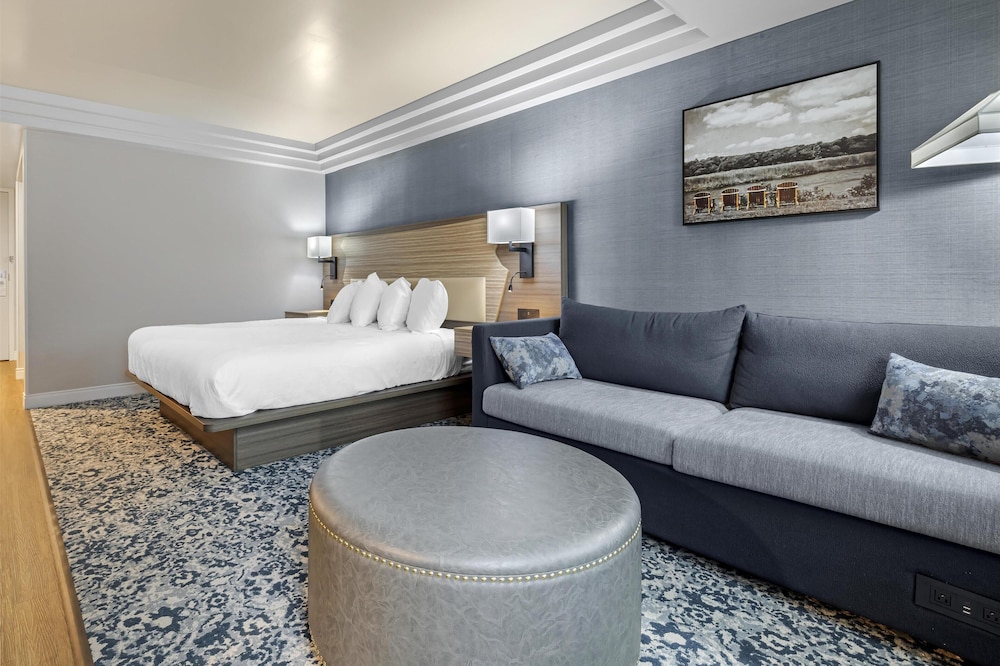 Image of Best Western Potsdam University Park Inn