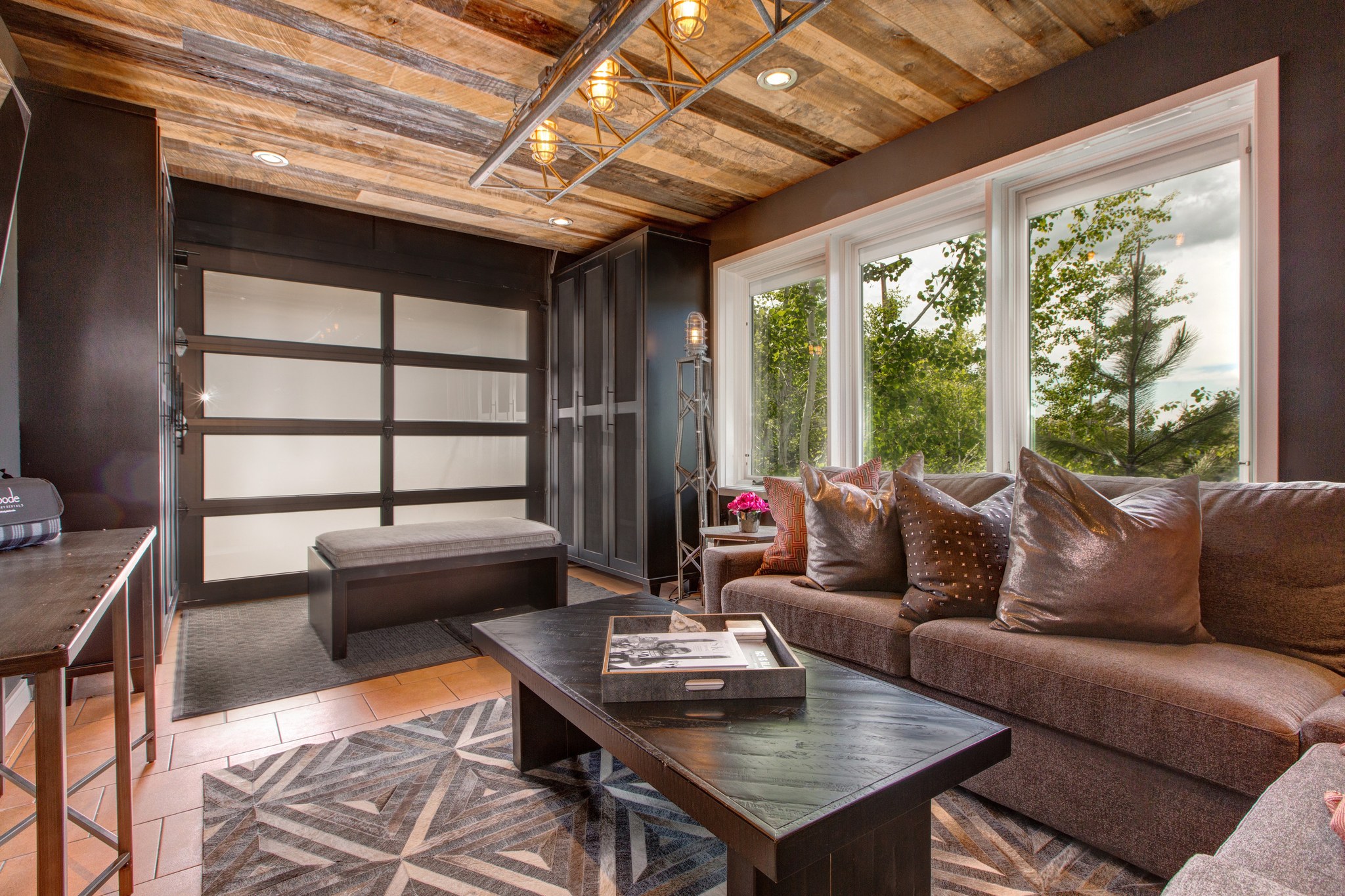 Image of Abode at Powder Watch