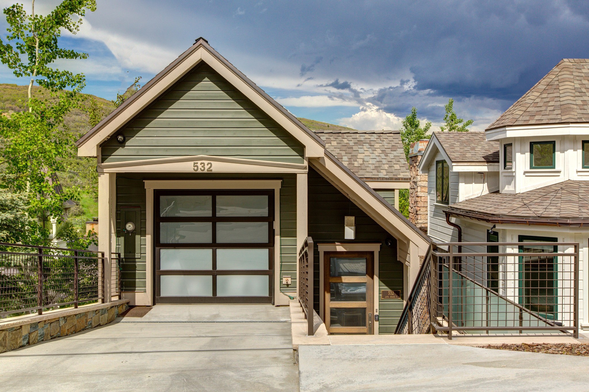 Image of Abode at Powder Watch