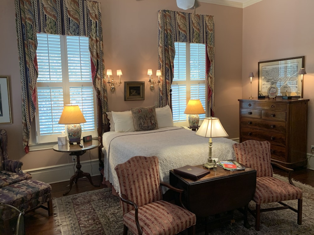Image of 1842 Inn