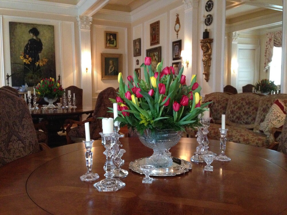 Image of Burke Mansion