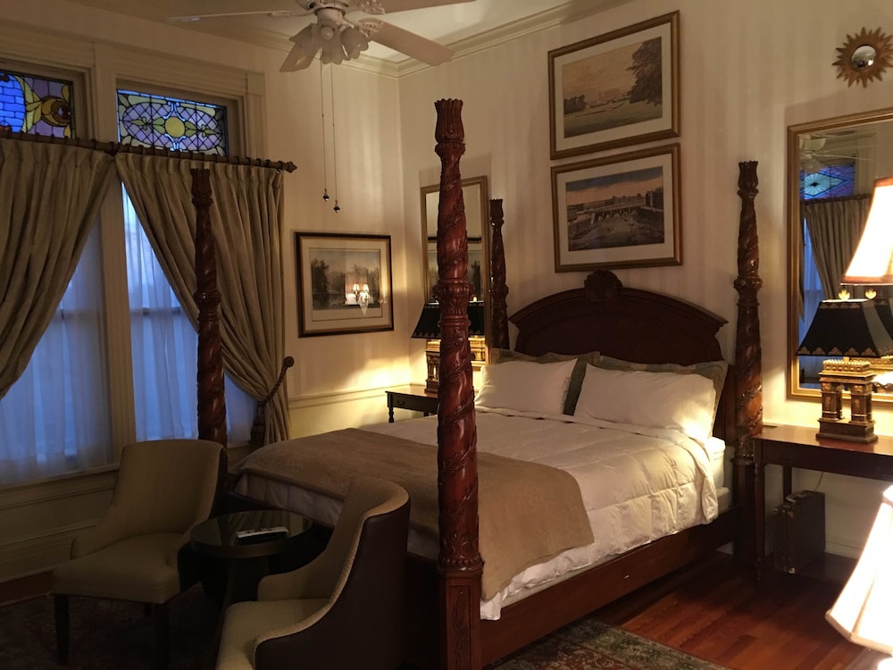 Image of Burke Mansion