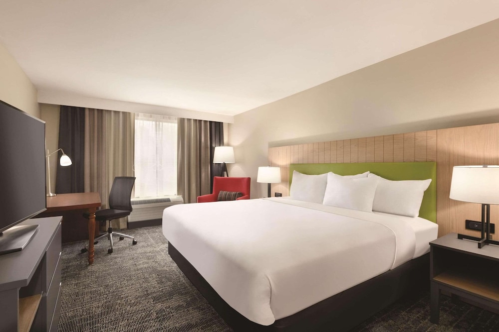 Image of Country Inn & Suites by Radisson Macon West