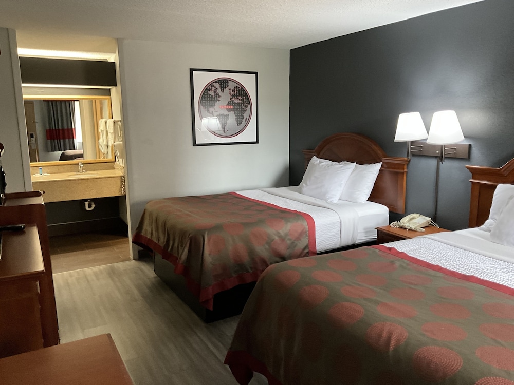 Image of Ramada by Wyndham Macon
