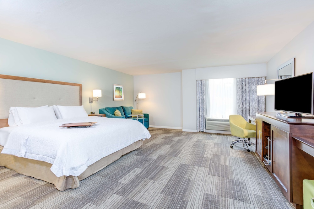 Image of Hampton Inn & Suites Macon I-475