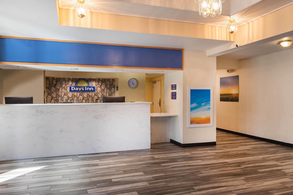 Image of Days Inn by Wyndham Macon I-75 North