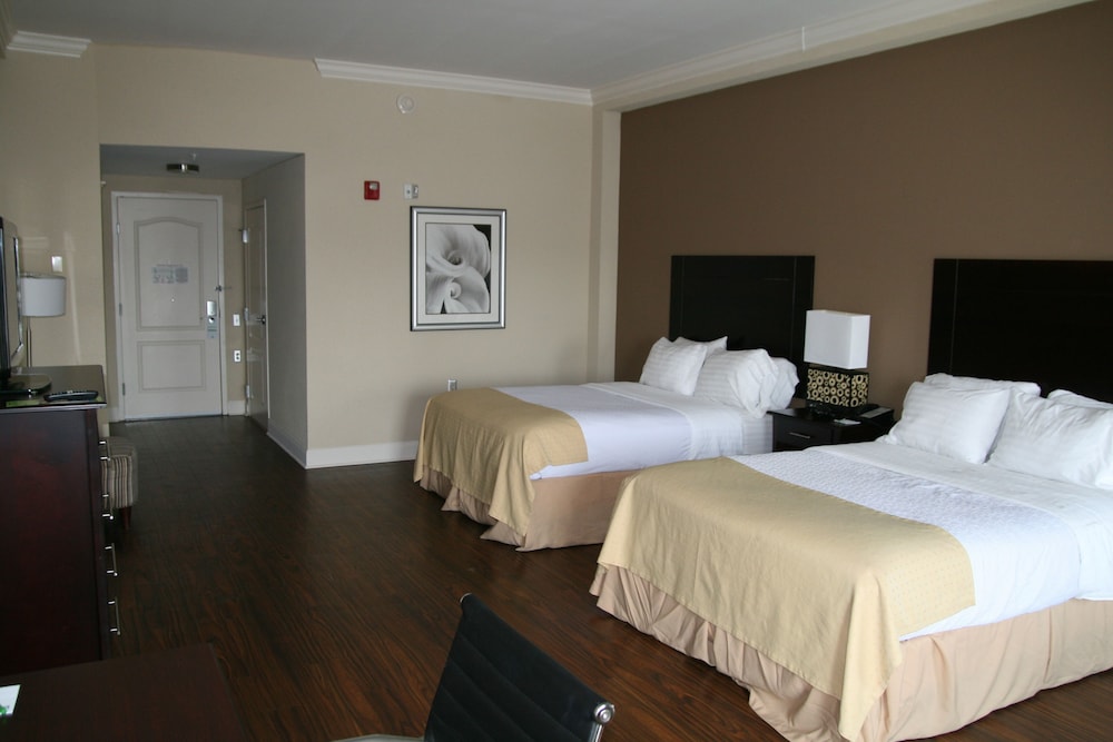 Image of Holiday Inn Macon North, an IHG Hotel