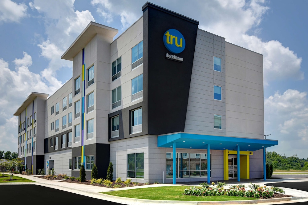 Image of Tru By Hilton Macon North, GA