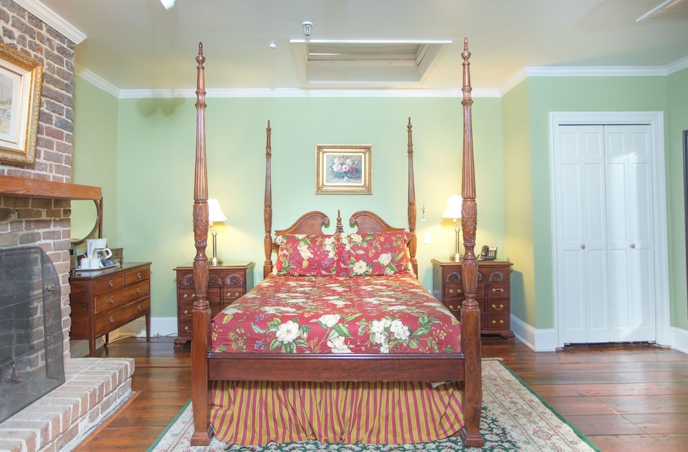 Image of 17 Hundred 90 Inn