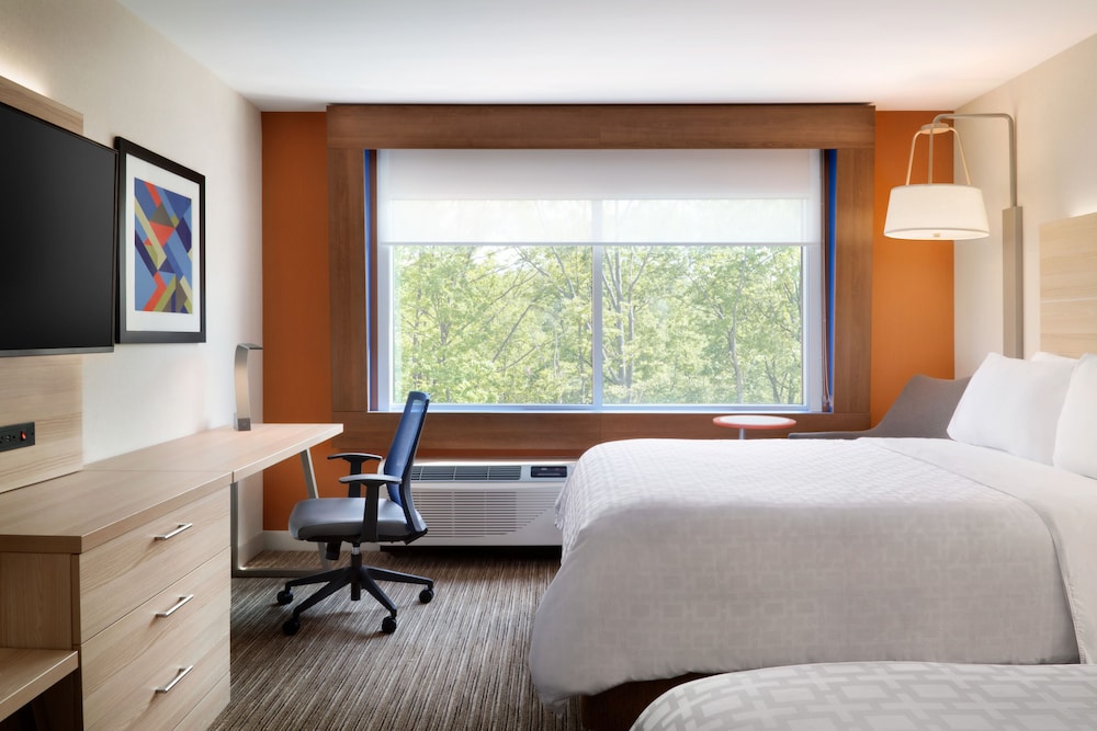 Image of Holiday Inn Express & Suites Savannah - Port Wentworth