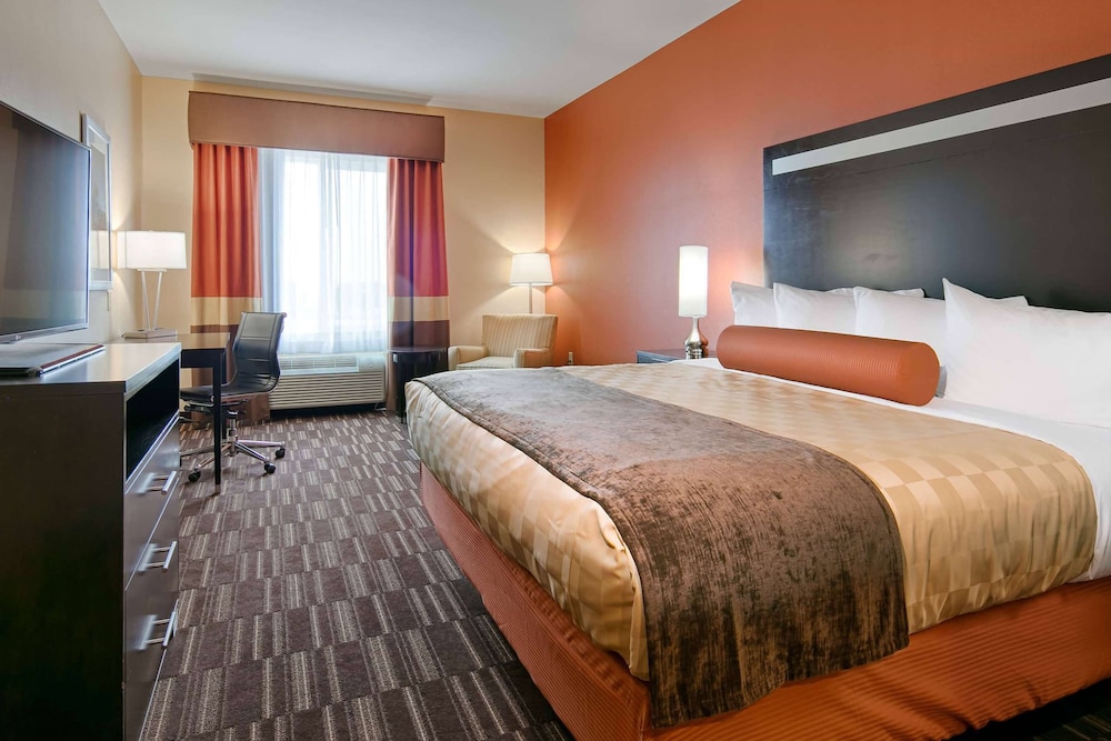 Image of Wyndham Garden Hotel