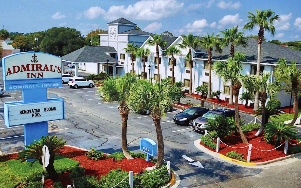 Image of Admiral's Inn on Tybee Island