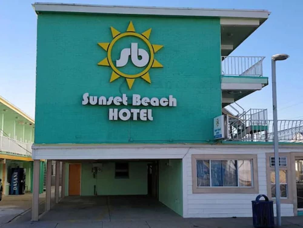 Image of Sunset Beach Hotel