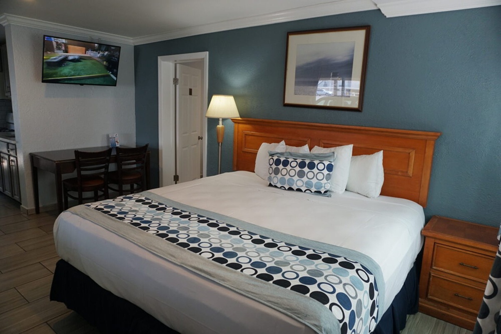 Image of Sunset Beach Hotel