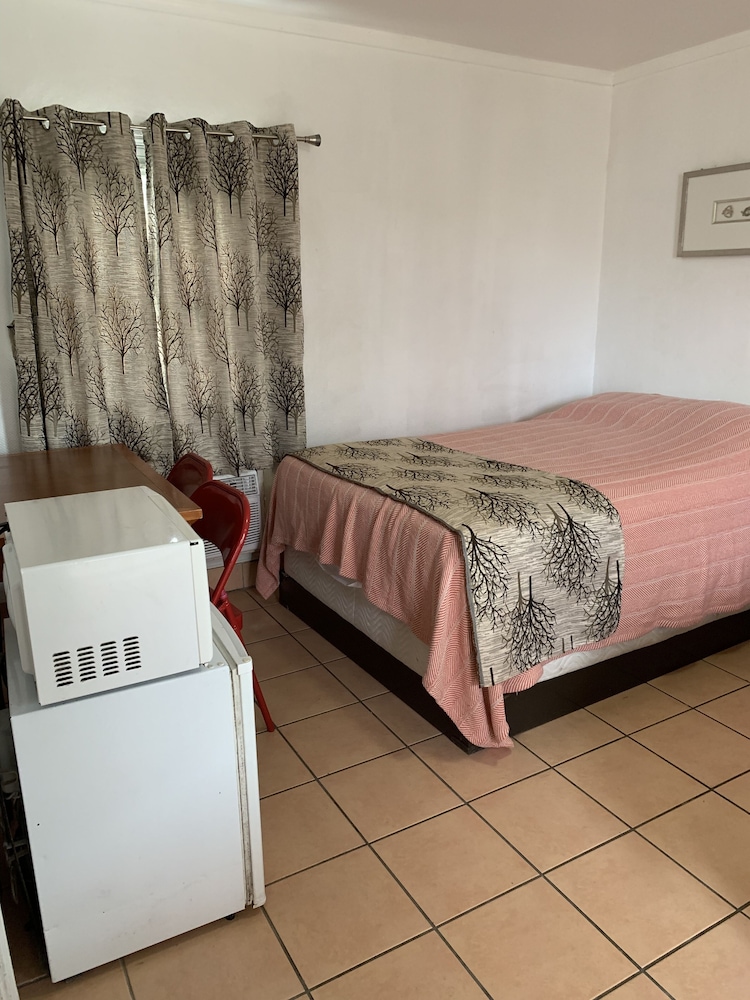 Image of Sunshine Motel