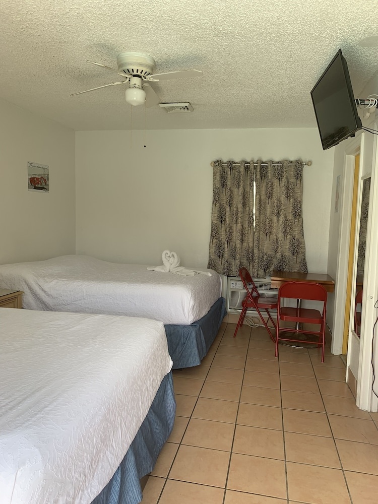 Image of Sunshine Motel