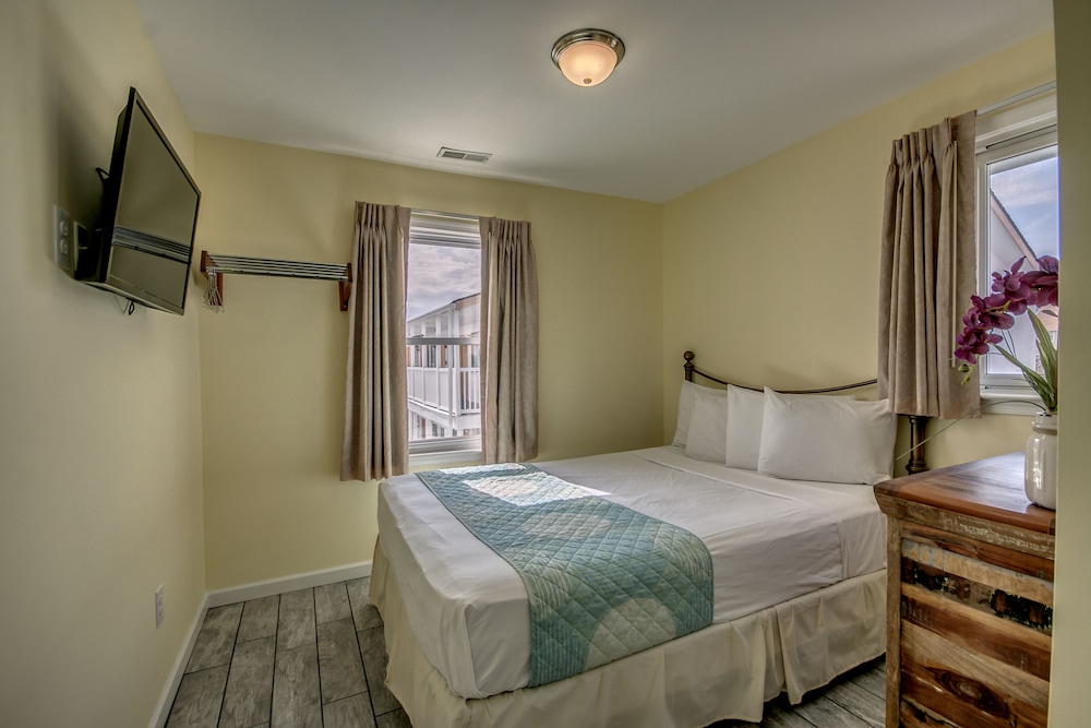 Image of Daytona Inn And Suites