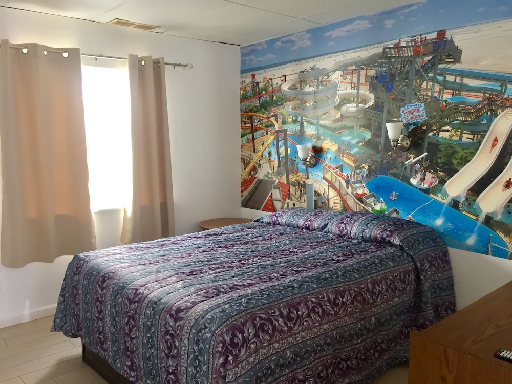Image of White Caps Motel