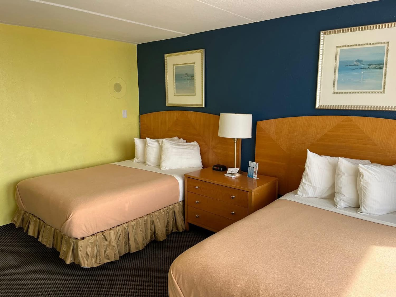 Image of Island Breeze Motel