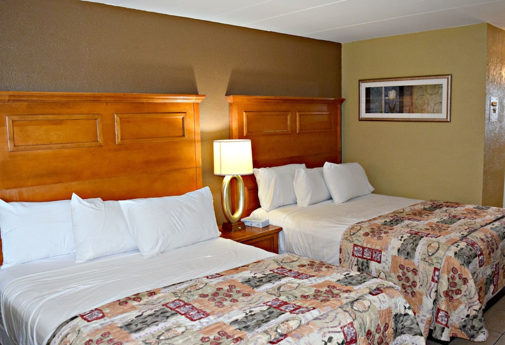 Image of Paradise Inn