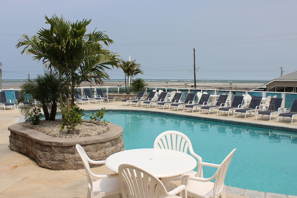 Image of Champagne Island Resort