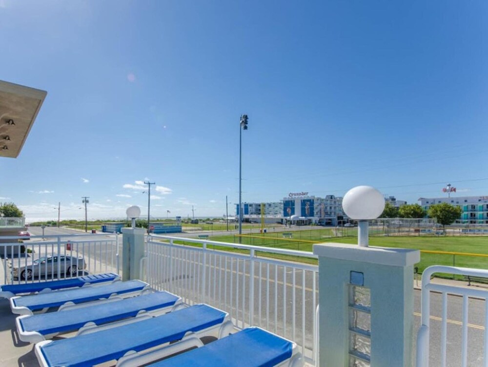 Image of Crystal Beach Motor Inn