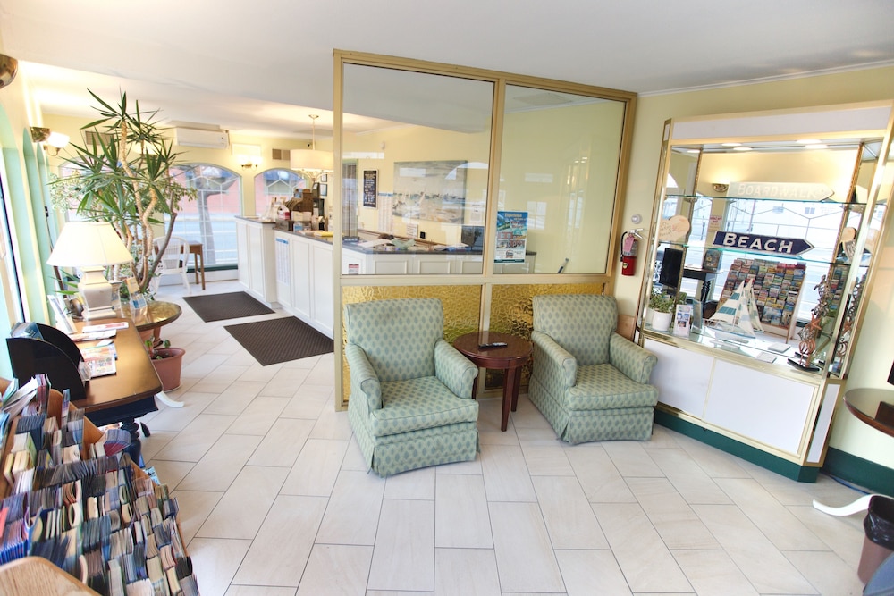 Image of Quebec Motel By The Sea
