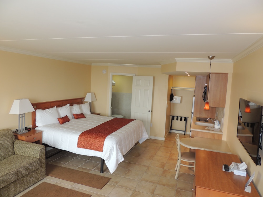 Image of Fleur De Lis Beach Resort