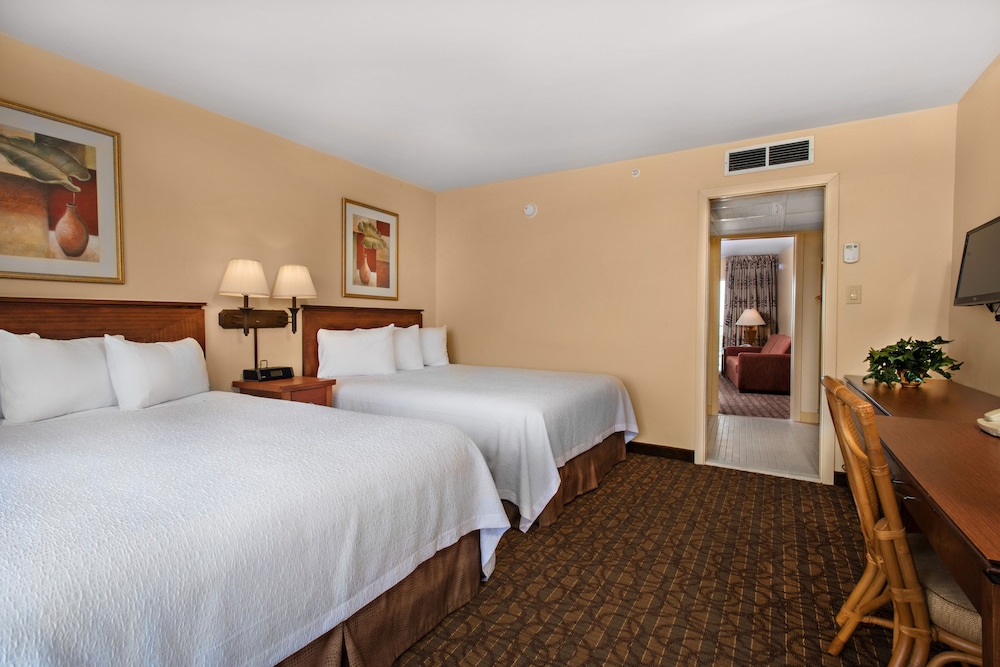 Image of Reges Oceanfront Resort